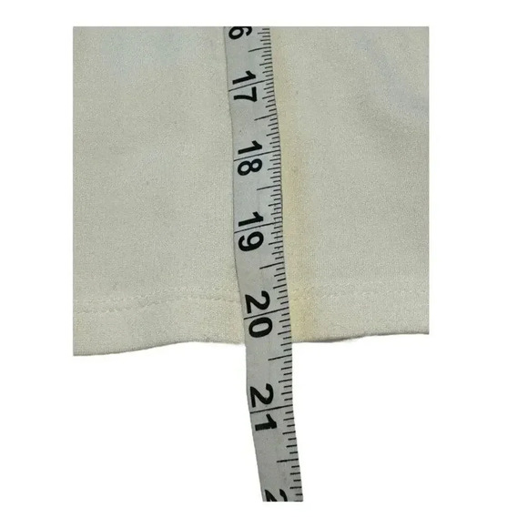 NEW Ann Taylor Factory Women’s XS White Short Sleeved Scoop Neck Top NWT‎ - Picture 6 of 6